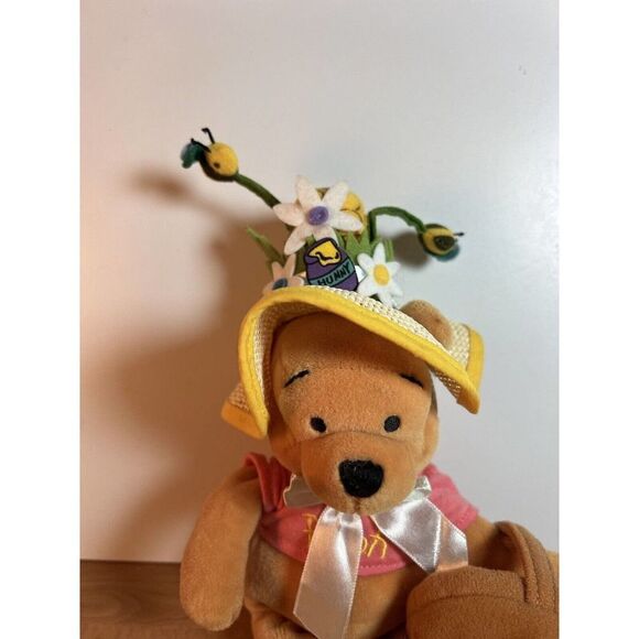 Disney Store Winnie the Pooh Easter Bonnet Bean Bag Plush - Picture 2 of 9